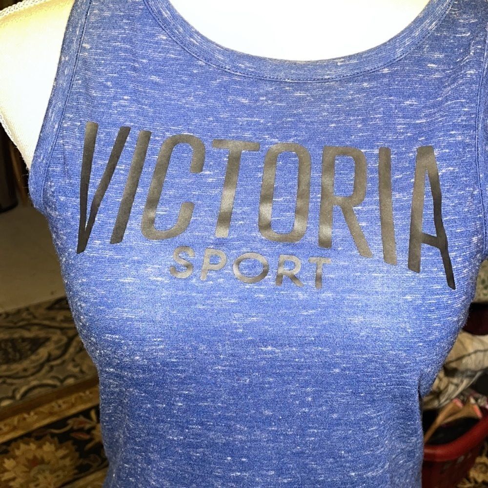 Victoria Sport Active Tank   - Picture 3 of 6